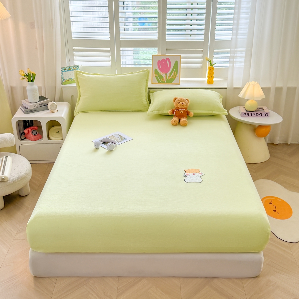 91家纺网 家纺一手货源 找家纺 （总）湘之帛 2025新款高克重纯色毛巾绣牛奶绒床笠三件套