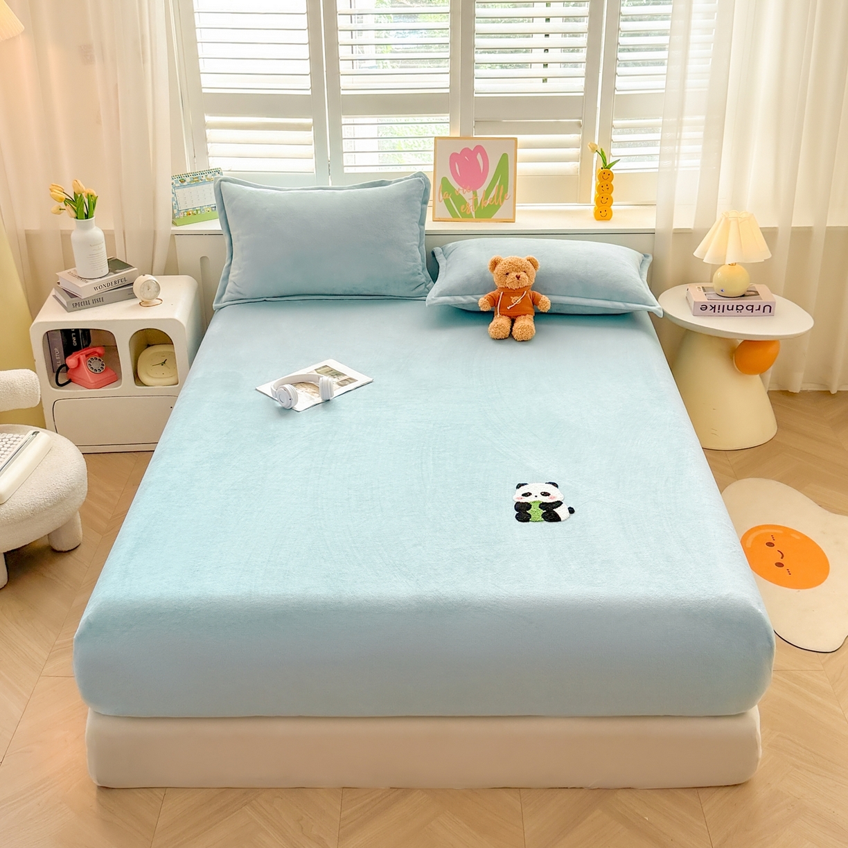 91家纺网 家纺一手货源 找家纺 （总）湘之帛 2025新款高克重纯色毛巾绣牛奶绒床笠三件套