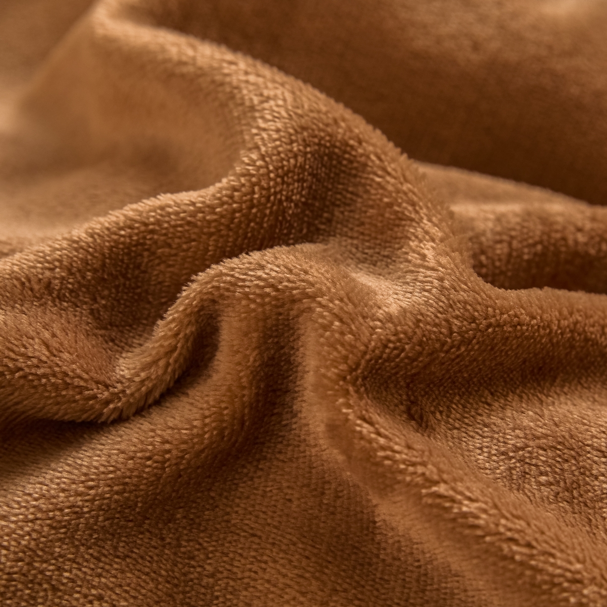 91家纺网 家纺一手货源 找家纺 暖芯家纺 2025新款双拼色绣花牛奶绒冬被被子被芯 太妃咖