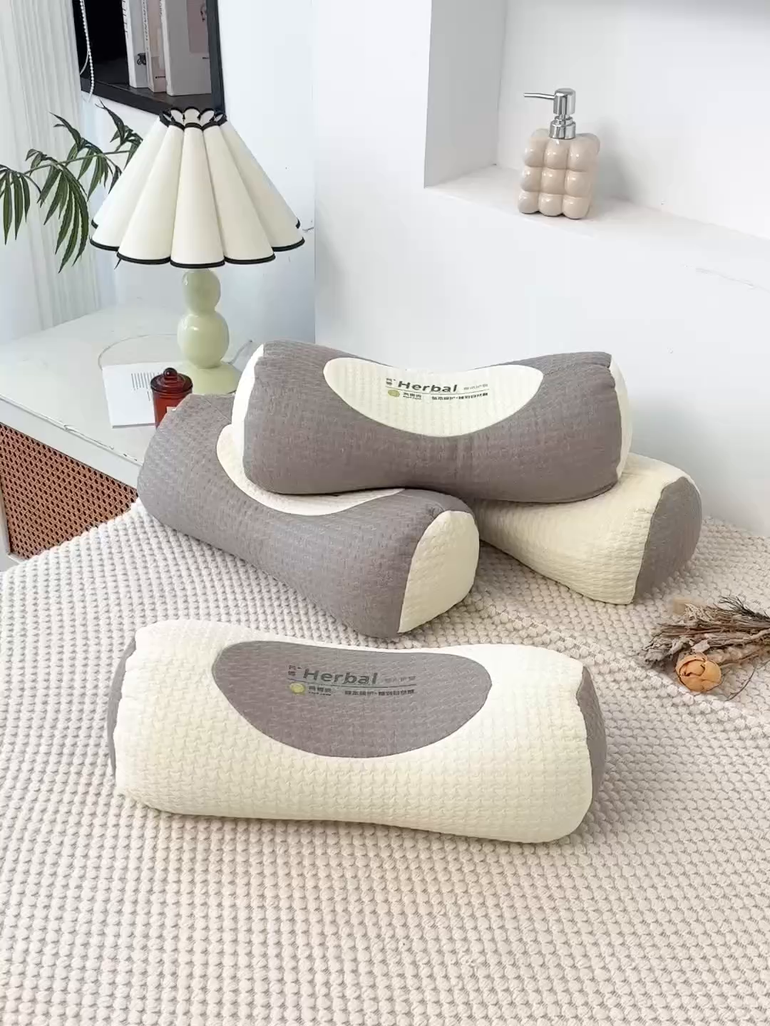 91家纺网 家纺一手货源 找家纺 大熊枕芯 2025新款草本元宝荞麦护颈枕荞麦壳枕头枕芯 米色