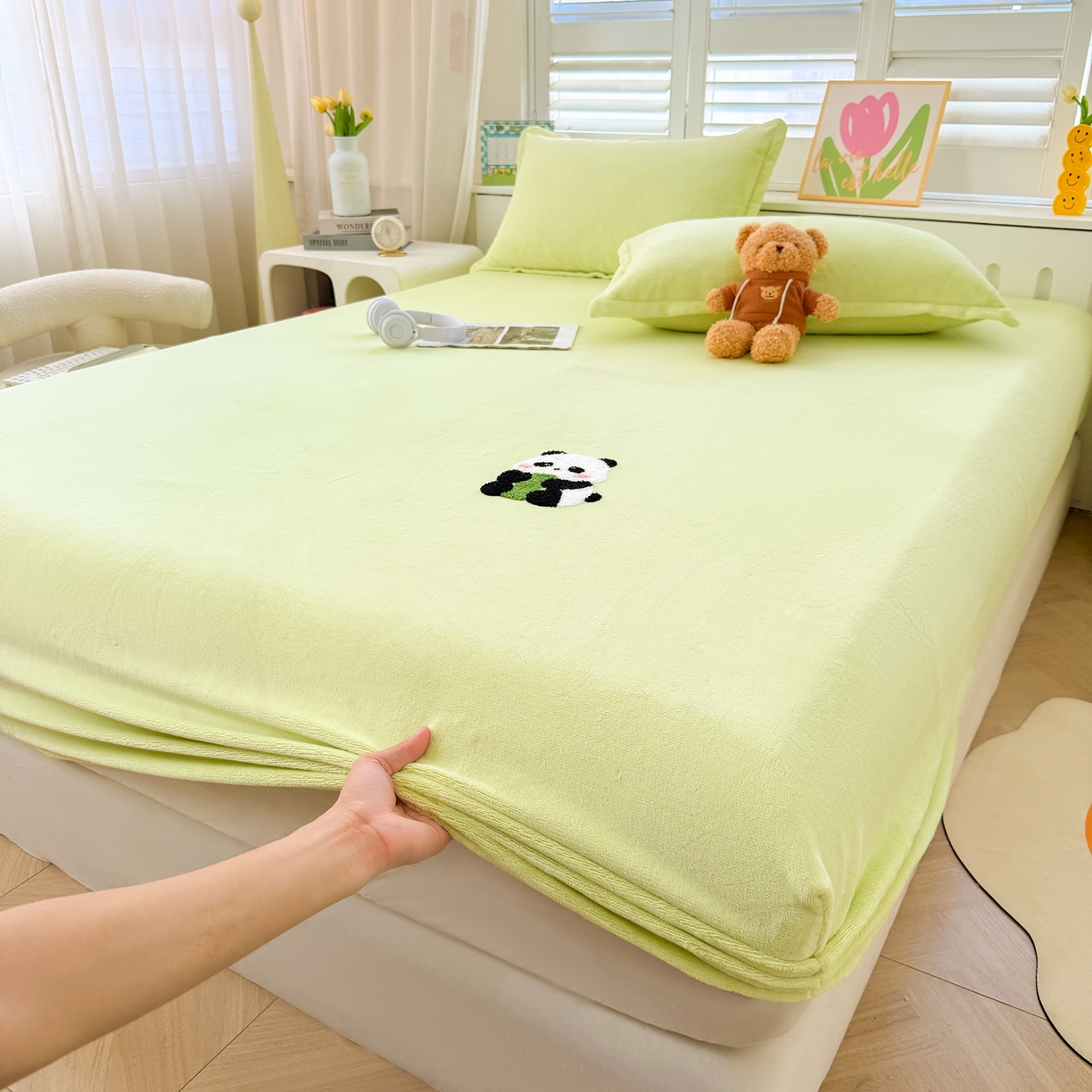 91家纺网 家纺一手货源 找家纺 （总）湘之帛 2025新款高克重纯色毛巾绣牛奶绒床笠三件套