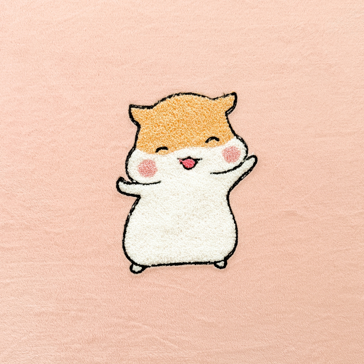 91家纺网 家纺一手货源 找家纺 湘之帛 2025新款牛奶绒印花床笠 小松鼠-粉色