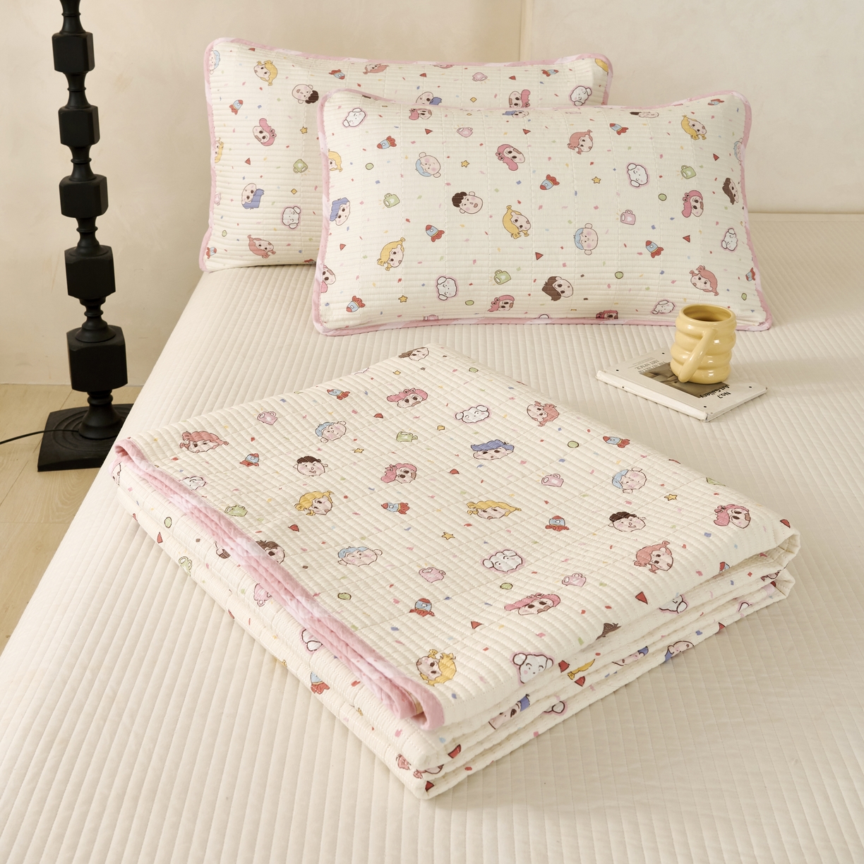 91家纺网 家纺一手货源 找家纺 莎果家纺 2025新款12868双面纯棉床盖三件套软萌派