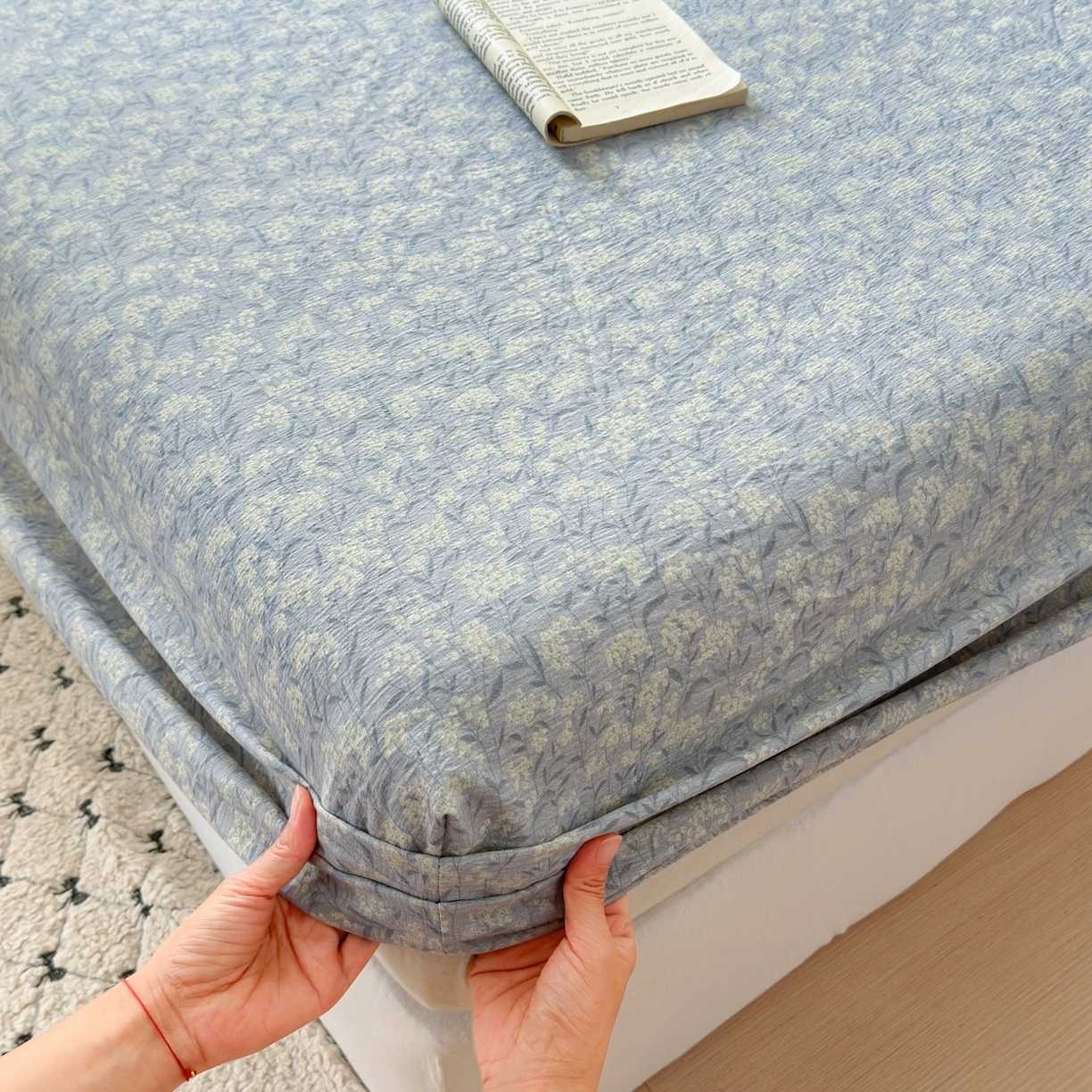 91家纺网 家纺一手货源 找家纺 一霖家纺 2025新款仿麻皱皱纱单床笠 南亭晚风