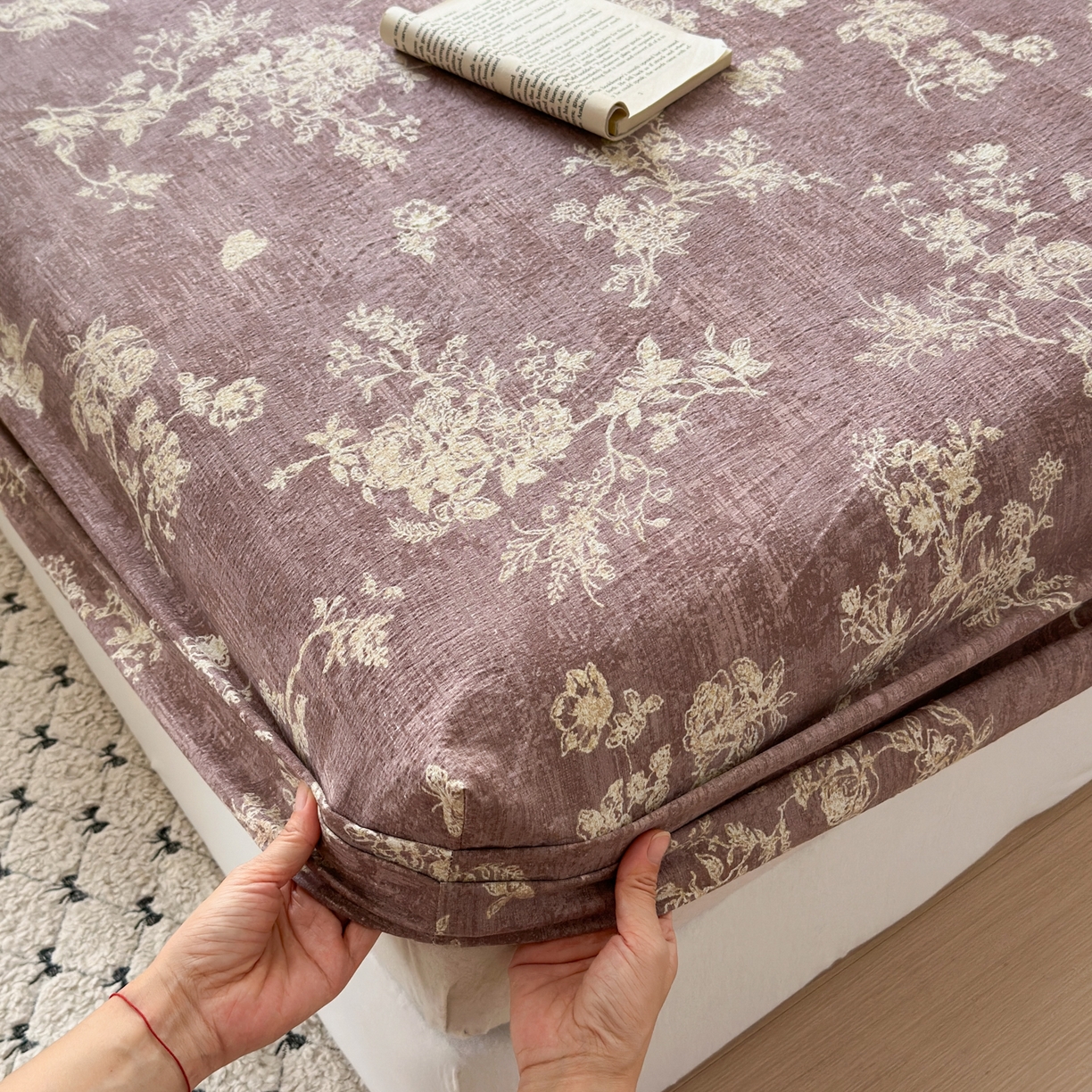 91家纺网 家纺一手货源 找家纺 一霖家纺 2025新款仿麻皱皱纱单床笠 月华绣影