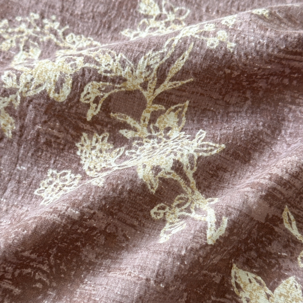 91家纺网 家纺一手货源 找家纺 一霖家纺 2025新款仿麻皱皱纱单床笠 月华绣影