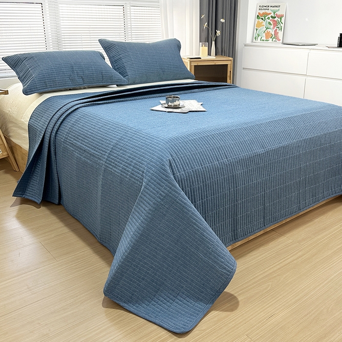 91家纺网 家纺一手货源 找家纺 拾小柒 2025新款全棉色织水洗棉夹棉防滑床盖防水纯色床护垫 防水款牛仔蓝