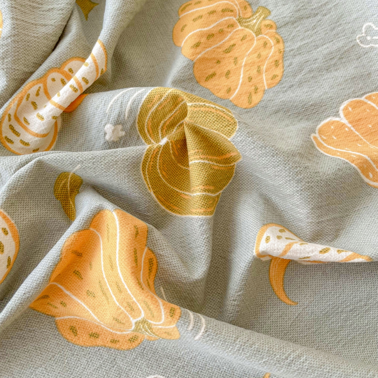 91家纺网 家纺一手货源 找家纺 棉乐町家居 2025新款木棉双层纱印花床笠 福瓜