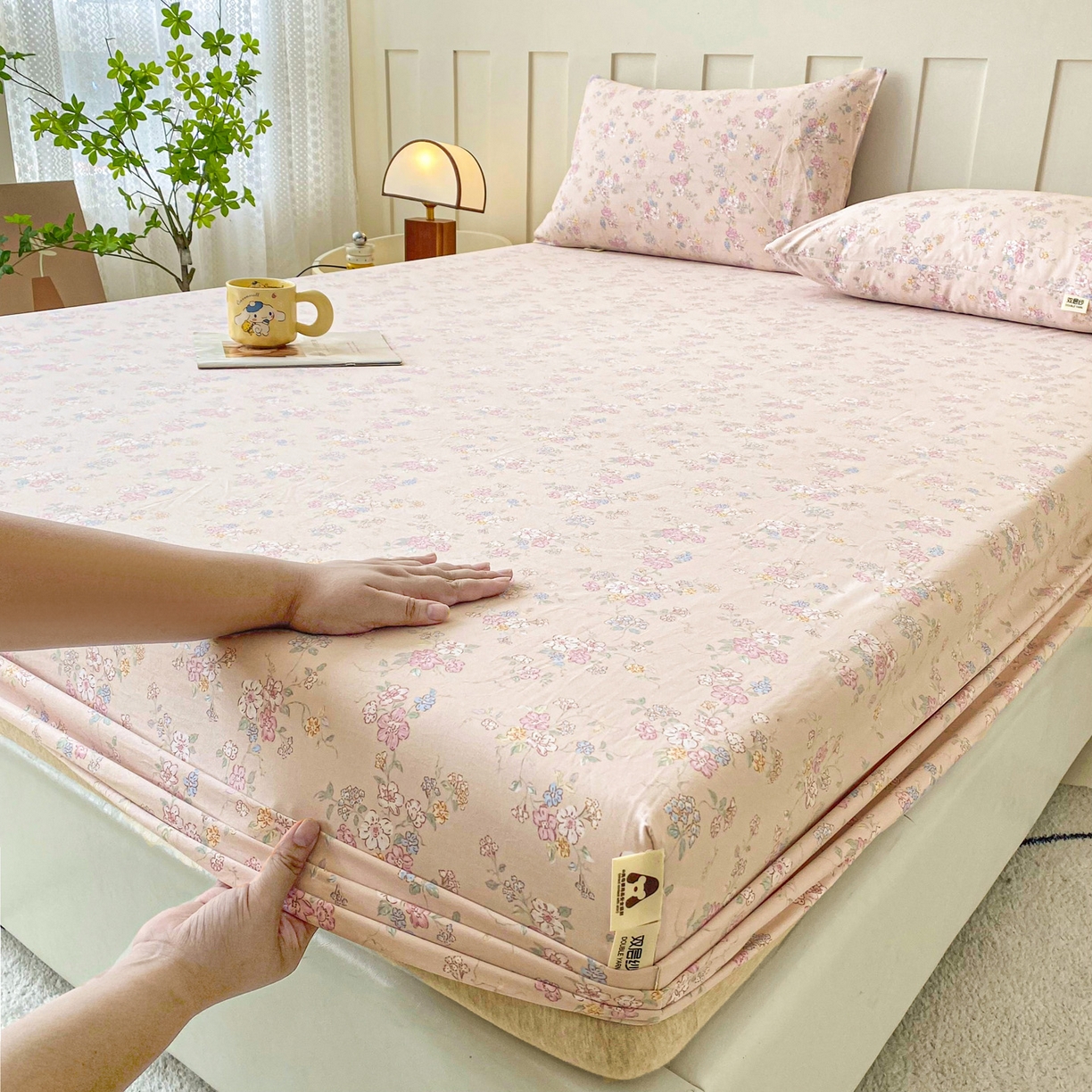 91家纺网 家纺一手货源 找家纺 棉乐町家居 2025新款木棉双层纱印花床笠 花清雅香