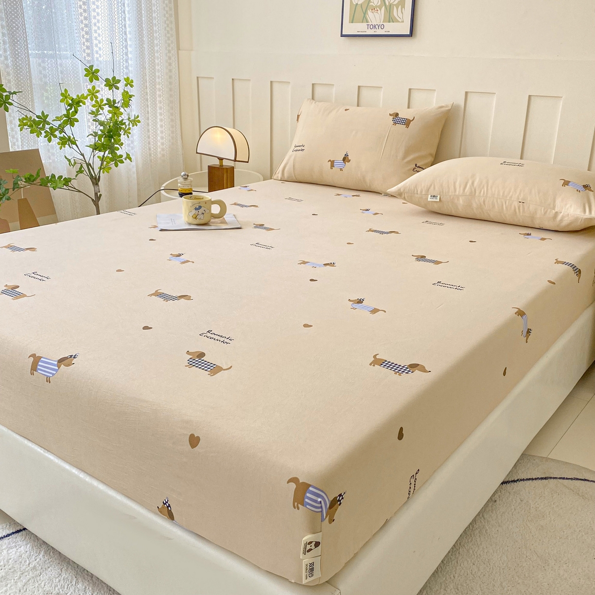 91家纺网 家纺一手货源 找家纺 棉乐町家居 2025新款木棉双层纱印花床笠 腊肠狗狗