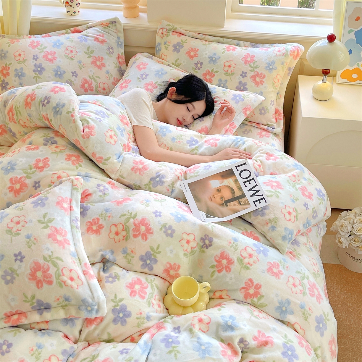 91家纺网 家纺一手货源 找家纺 凯儿2025加厚A类印花牛奶绒单品四件套 花在云端