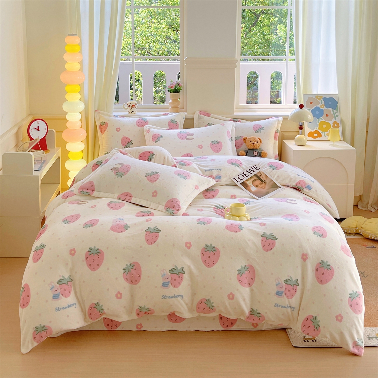 91家纺网 家纺一手货源 找家纺 凯儿2025加厚A类印花牛奶绒单品四件套 奶油草莓