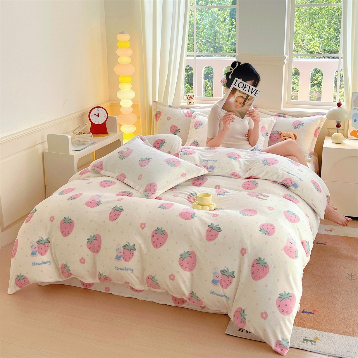 91家纺网 家纺一手货源 找家纺 凯儿2025加厚A类印花牛奶绒单品四件套 奶油草莓