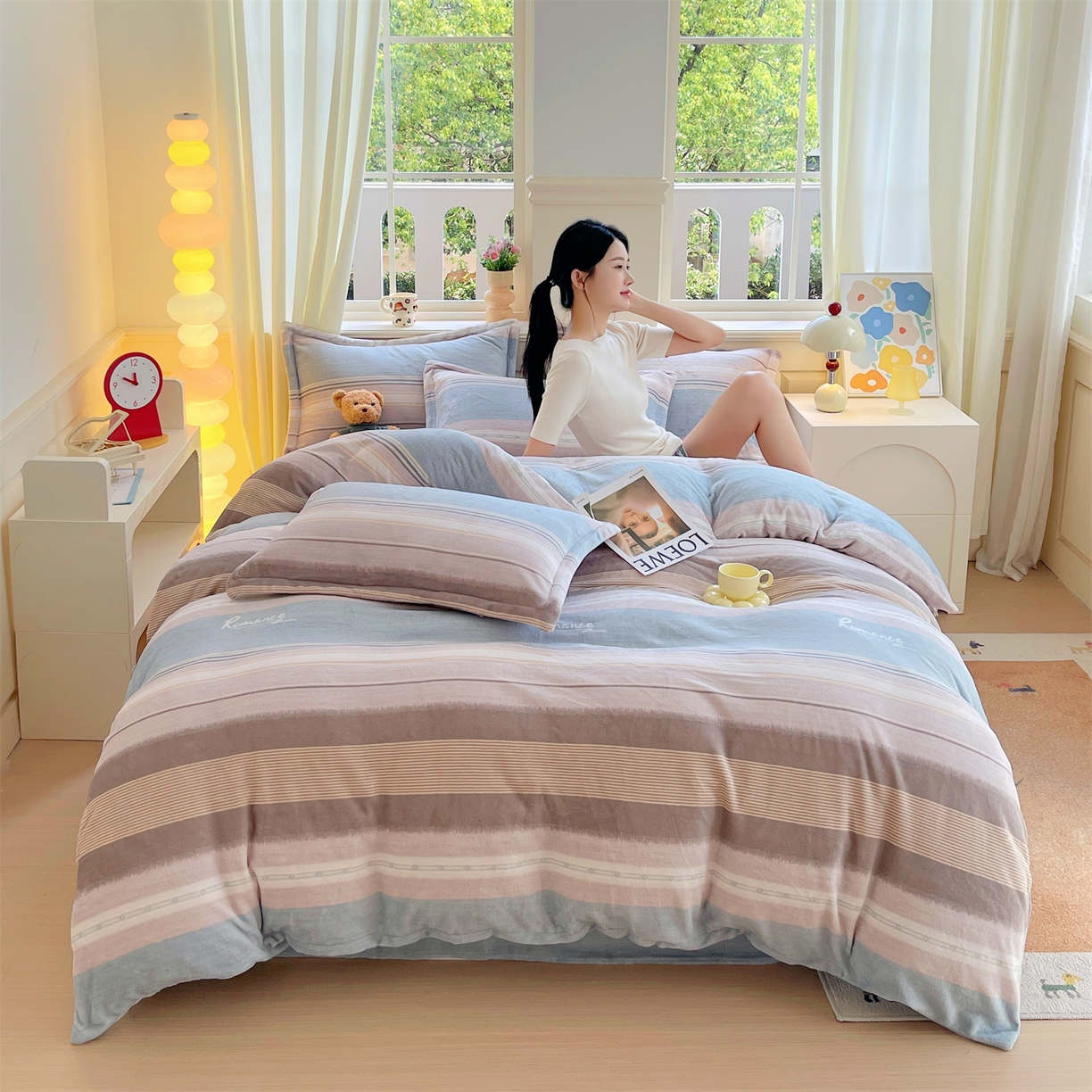 91家纺网 家纺一手货源 找家纺 凯儿2025加厚A类印花牛奶绒单品四件套 英伦之旅-兰