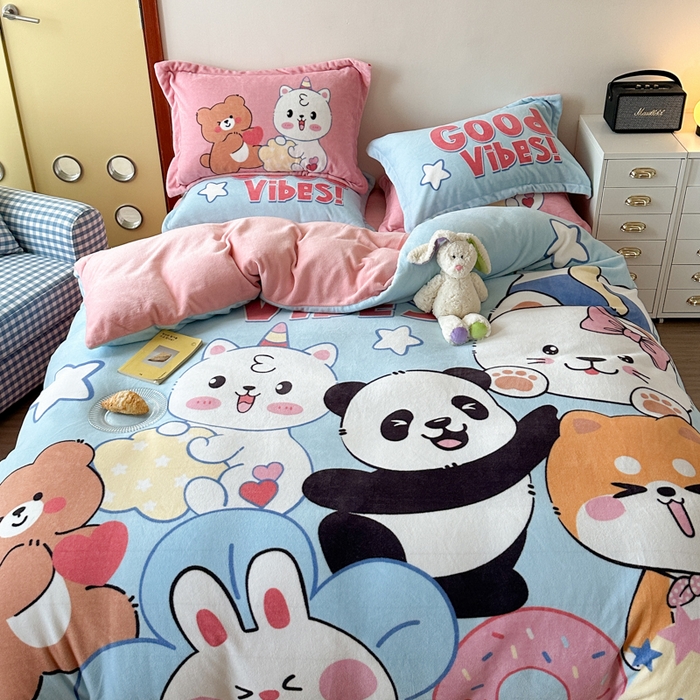 91家纺网 家纺一手货源 找家纺 赛丽雅 2025年新款秋冬卡通大版牛奶绒四件套 欢乐总动员