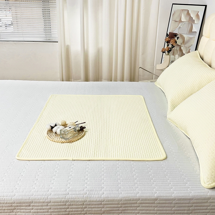 91家纺网 家纺一手货源 找家纺 （总）拾小柒 2025新款纯色全棉色织水洗棉防水隔脏姨妈垫护理垫