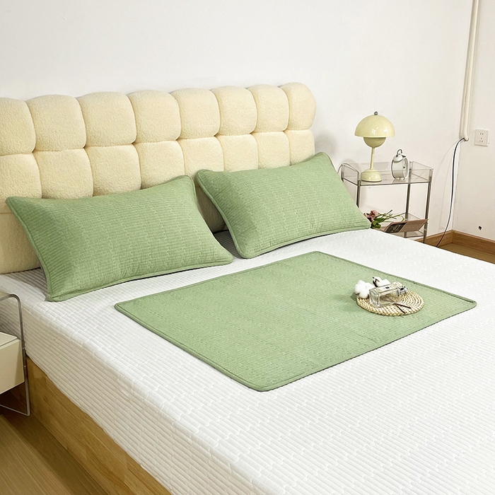 91家纺网 家纺一手货源 找家纺 （总）拾小柒 2025新款纯色全棉色织水洗棉防水隔脏姨妈垫护理垫