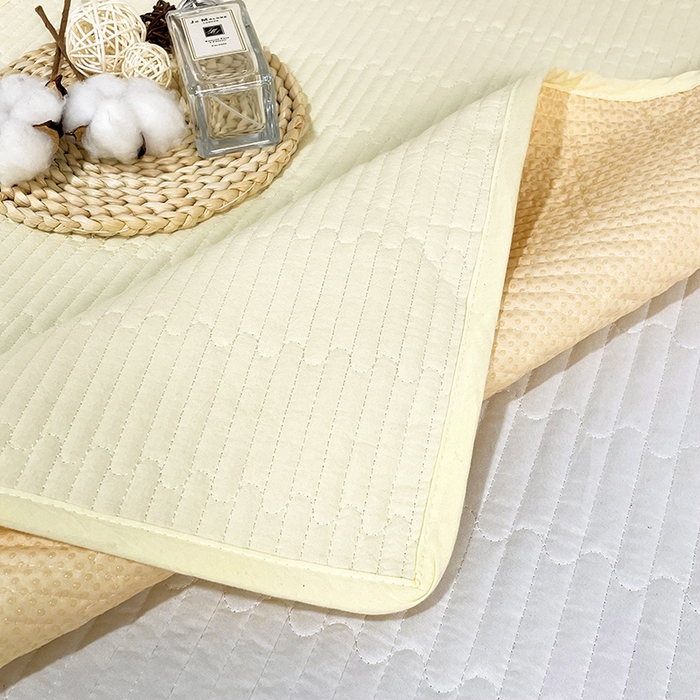 91家纺网 家纺一手货源 找家纺 （总）拾小柒 2025新款纯色全棉色织水洗棉防水隔脏姨妈垫护理垫