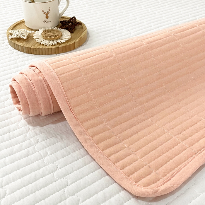 91家纺网 家纺一手货源 找家纺 拾小柒 2025新款纯色全棉色织水洗棉防水隔脏姨妈垫护理垫 粉玉色 防水