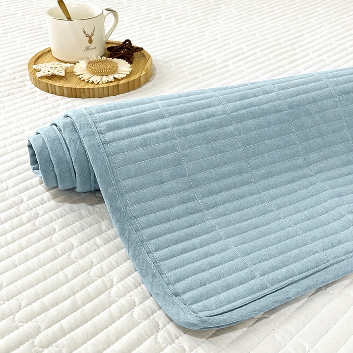 91家纺网 家纺一手货源 找家纺 拾小柒 2025新款纯色全棉色织水洗棉防水隔脏姨妈垫护理垫 浅蓝色 防水