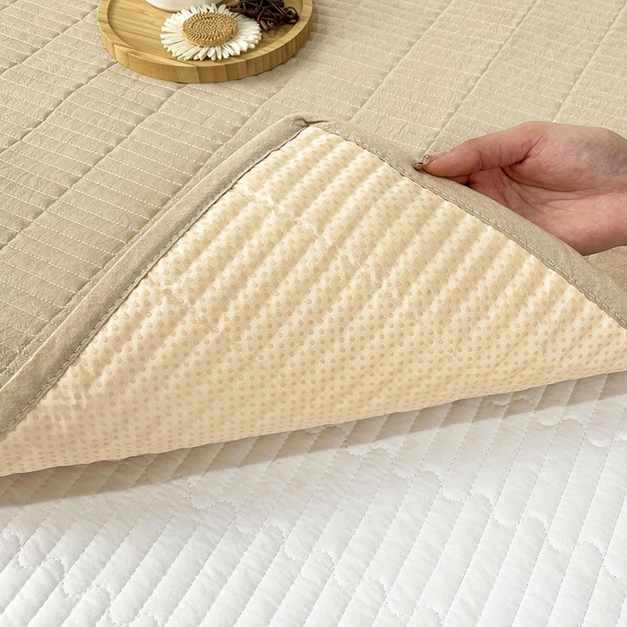 91家纺网 家纺一手货源 找家纺 拾小柒 2025新款纯色全棉色织水洗棉防水隔脏姨妈垫护理垫 卡其色 防水