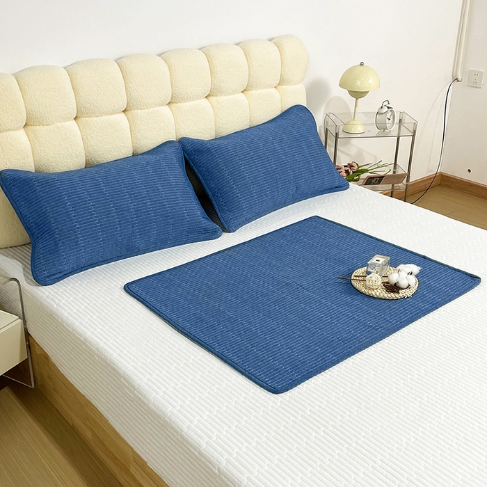 91家纺网 家纺一手货源 找家纺 拾小柒 2025新款纯色全棉色织水洗棉防水隔脏姨妈垫护理垫 牛仔蓝 不防水