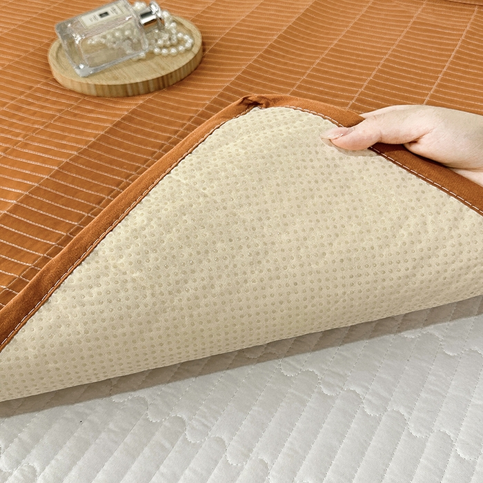 91家纺网 家纺一手货源 找家纺 拾小柒 2025新款纯色全棉色织水洗棉防水隔脏姨妈垫护理垫 焦糖色 防水