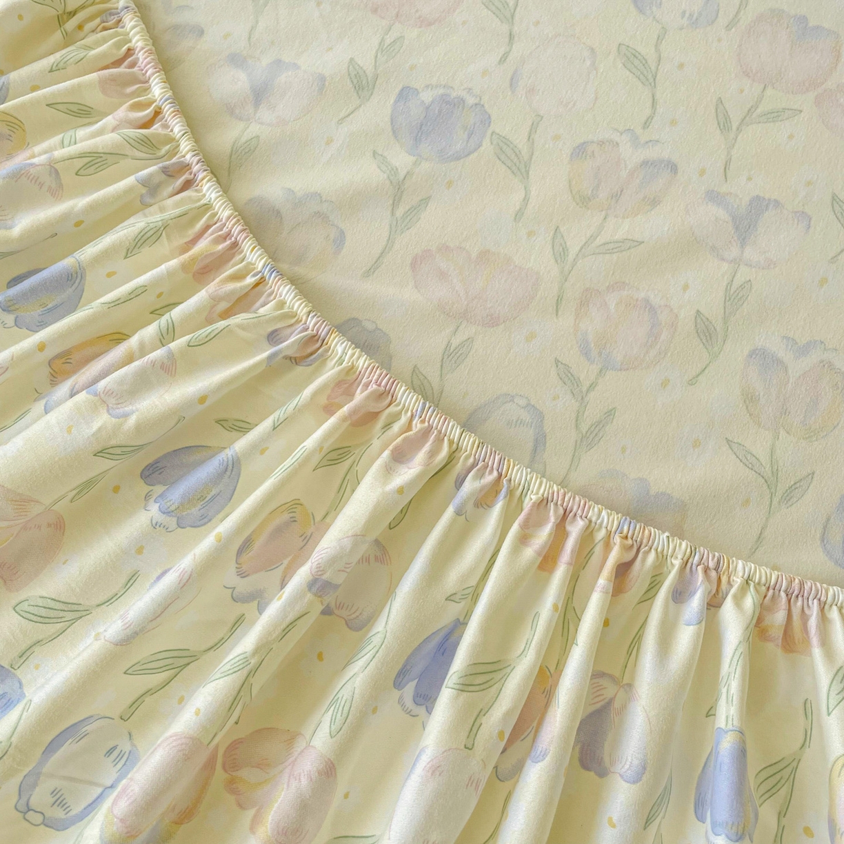 91家纺网 家纺一手货源 找家纺 棉乐町家居 2025新款木棉双层纱印花床笠 郁金香