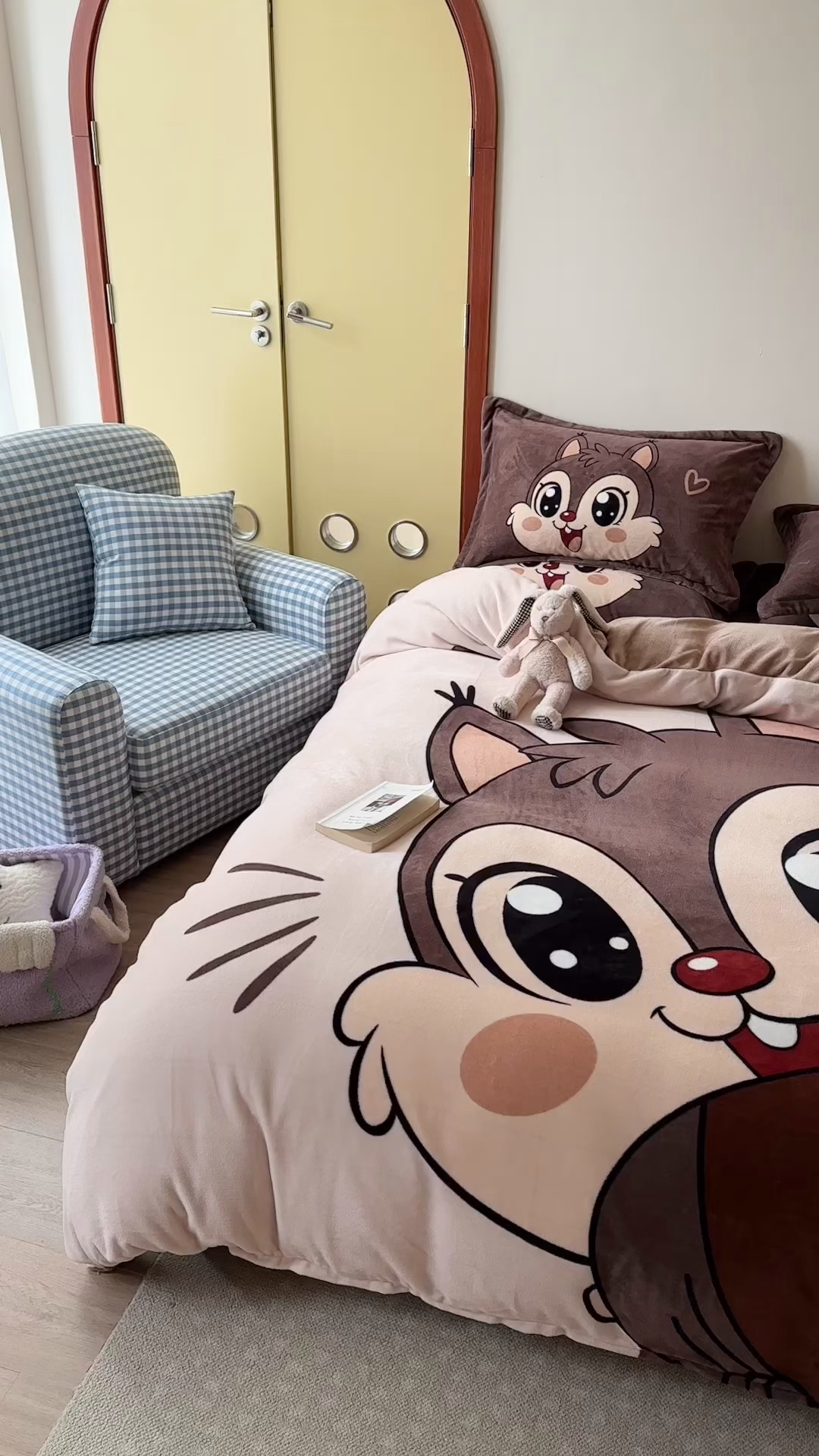 91家纺网 家纺一手货源 找家纺 （总）赛丽雅 2025年新款秋冬卡通大版牛奶绒四件套