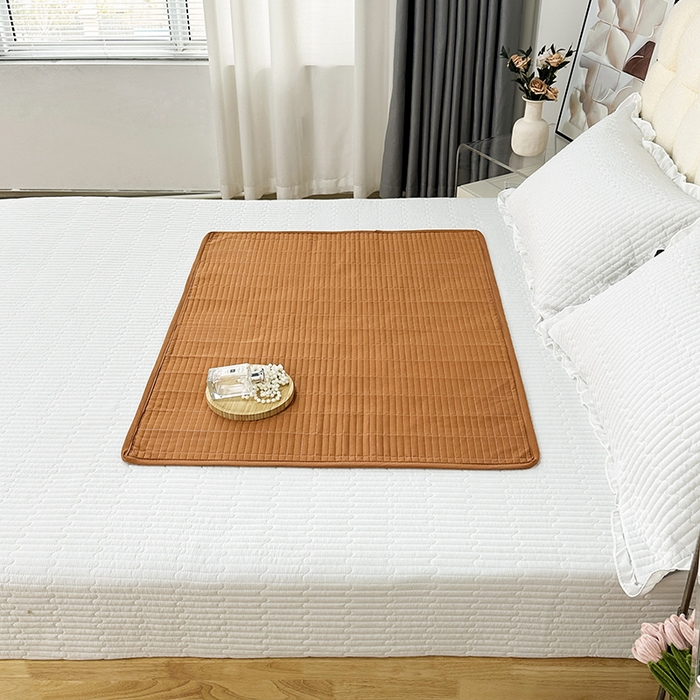 91家纺网 家纺一手货源 找家纺 拾小柒 2025新款纯色全棉色织水洗棉防水隔脏姨妈垫护理垫 焦糖色 防水