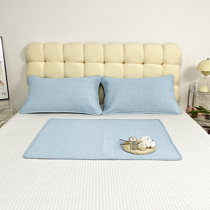 91家纺网 家纺一手货源 找家纺 拾小柒 2025新款纯色全棉色织水洗棉防水隔脏姨妈垫护理垫 浅蓝色 不防水