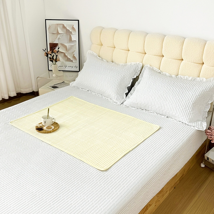 91家纺网 家纺一手货源 找家纺 拾小柒 2025新款纯色全棉色织水洗棉防水隔脏姨妈垫护理垫 鹅黄色 防水