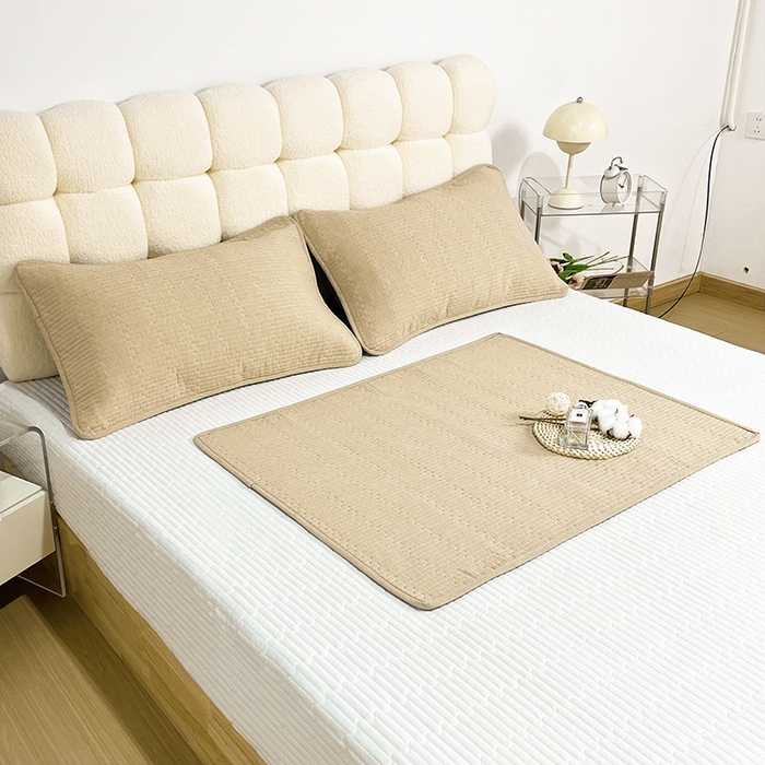 91家纺网 家纺一手货源 找家纺 拾小柒 2025新款纯色全棉色织水洗棉防水隔脏姨妈垫护理垫 卡其色 不防水