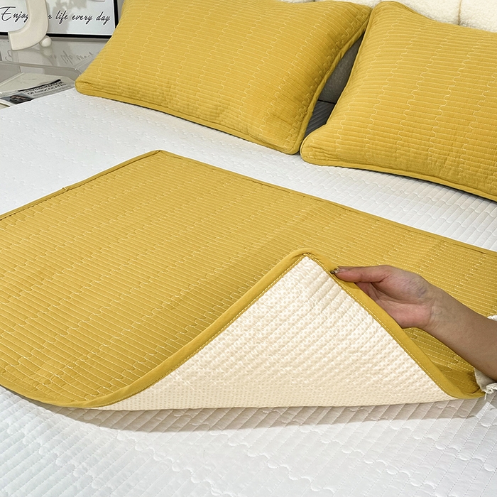 91家纺网 家纺一手货源 找家纺 拾小柒 2025新款纯色全棉色织水洗棉防水隔脏姨妈垫护理垫 姜黄色 不防水