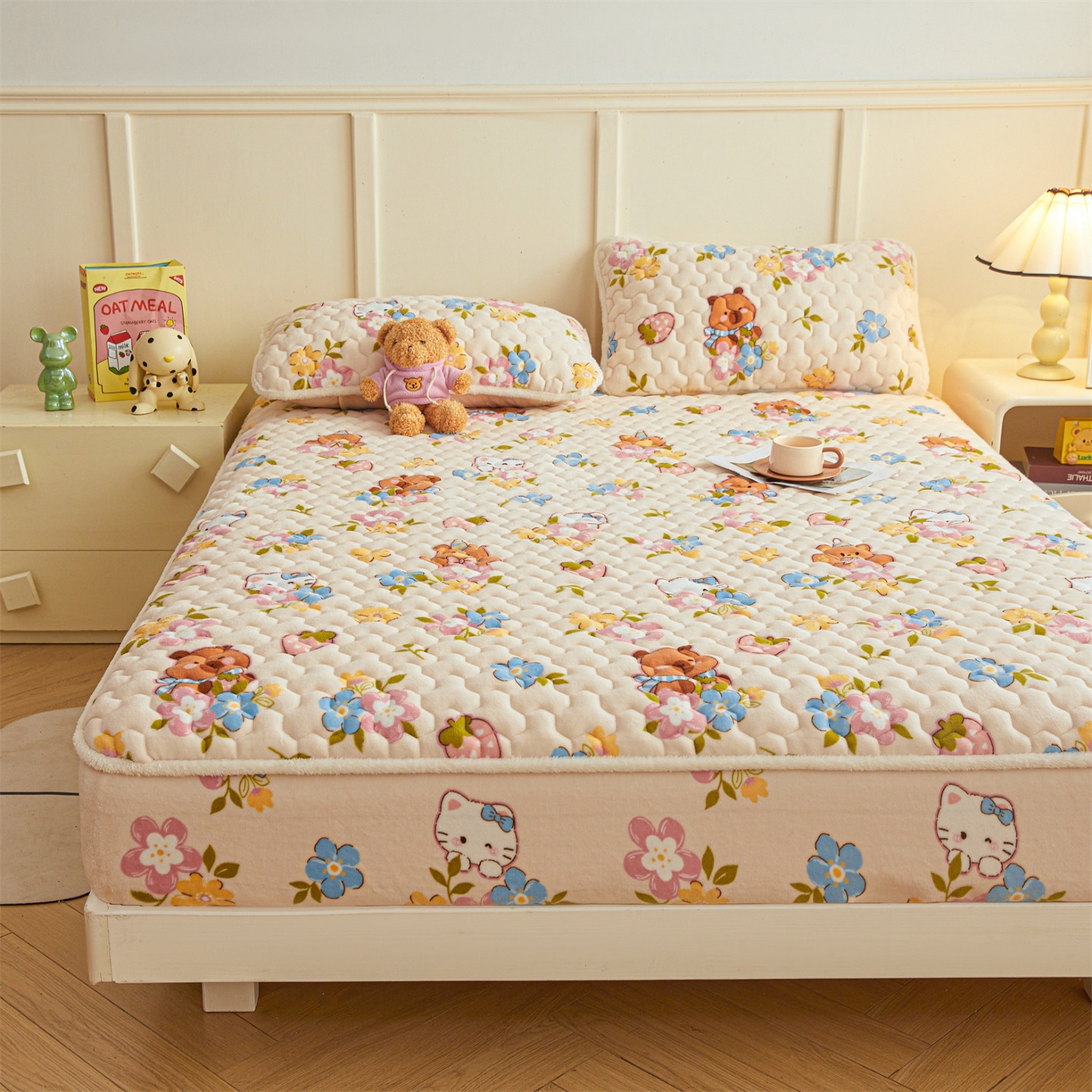 91家纺网 家纺一手货源 找家纺 雯豆家纺 2025新款牛奶绒夹棉床笠印花款床垫保护套秋冬保暖床罩 牛奶绒夹棉床笠-彩色萌宠