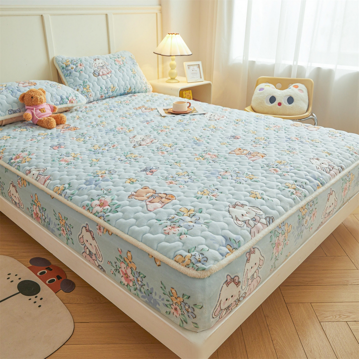 91家纺网 家纺一手货源 找家纺 雯豆家纺 2025新款牛奶绒夹棉床笠印花款床垫保护套秋冬保暖床罩 牛奶绒夹棉床笠-多彩生活