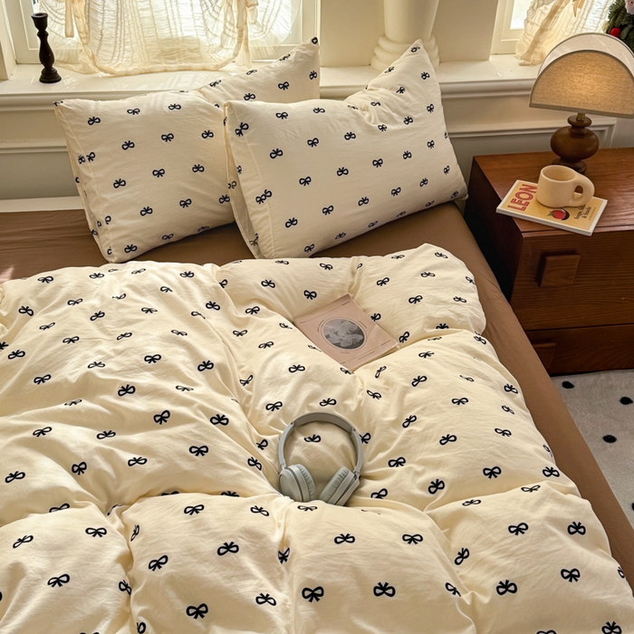 91家纺网 家纺一手货源 找家纺 （总）晚爱家纺2025新款ins风卡通小清新超柔裸睡水洗棉四件套学生宿舍三件套