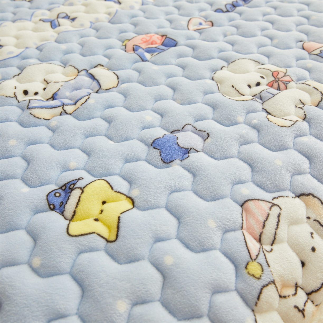 91家纺网 家纺一手货源 找家纺 雯豆家纺 2025新款牛奶绒夹棉床笠印花款床垫保护套秋冬保暖床罩 牛奶绒夹棉床笠-奶蓝小狗