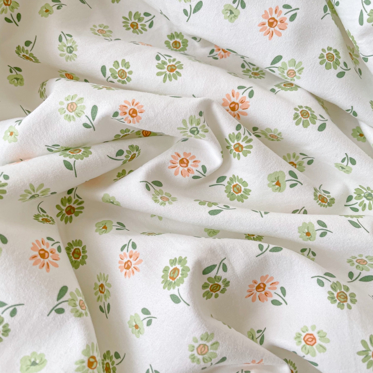 91家纺网 家纺一手货源 找家纺 金泰莱 2025新款木棉双层纱印花床笠 花慕