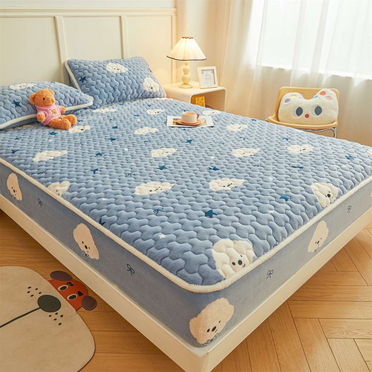 91家纺网 家纺一手货源 找家纺 雯豆家纺 2025新款牛奶绒夹棉床笠印花款床垫保护套秋冬保暖床罩 牛奶绒夹棉床笠-星空小狗