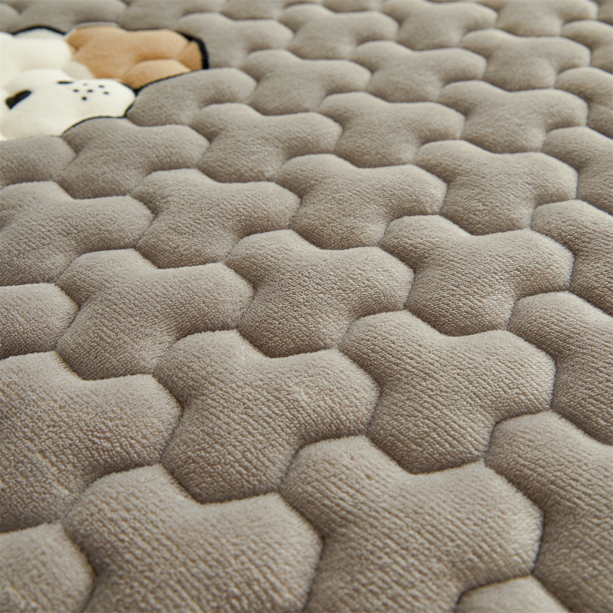 91家纺网 家纺一手货源 找家纺 雯豆家纺 2025新款牛奶绒夹棉床笠印花款床垫保护套秋冬保暖床罩 牛奶绒夹棉床笠-阳光狗