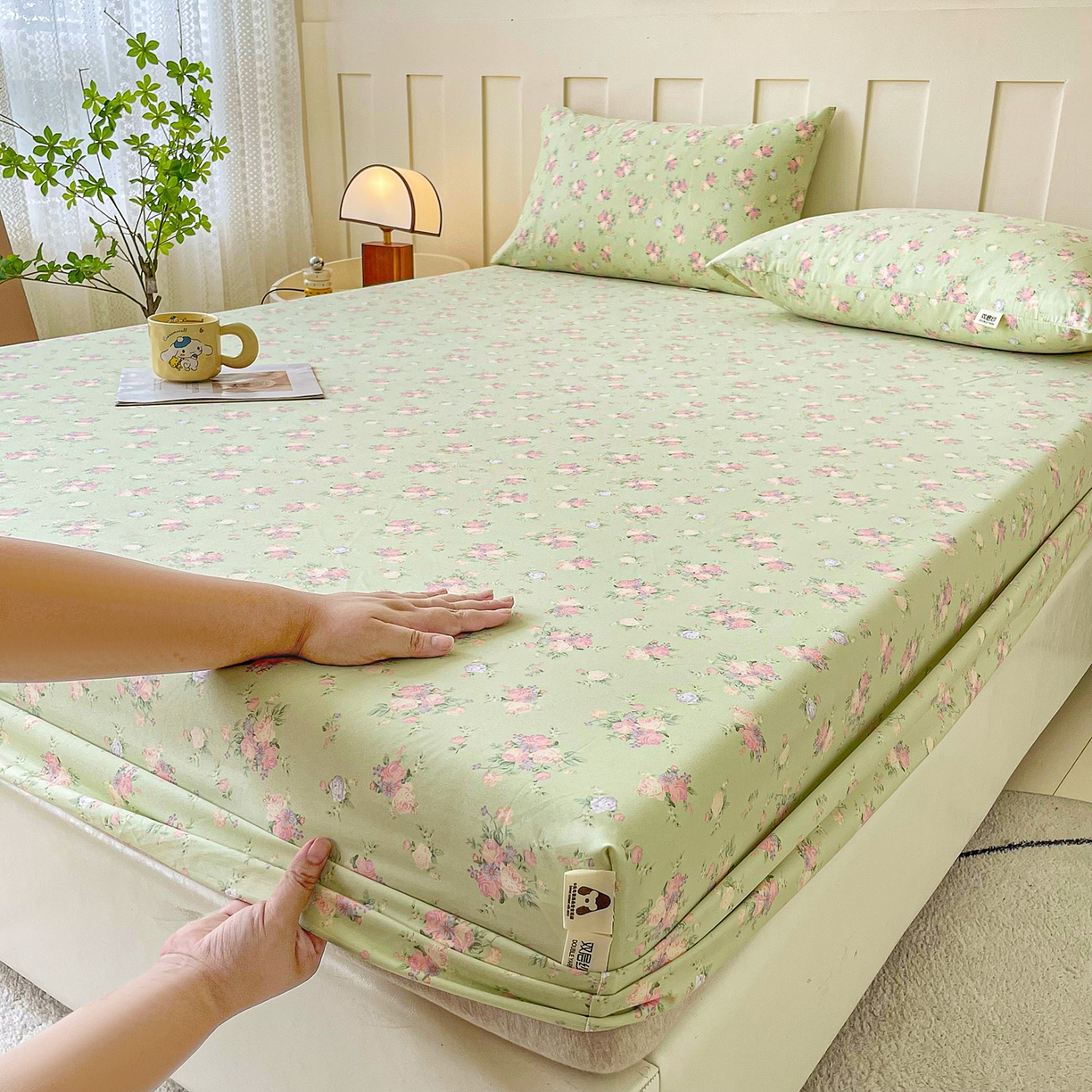 91家纺网 家纺一手货源 找家纺 金泰莱 2025新款木棉双层纱印花床笠 花枝绚烂