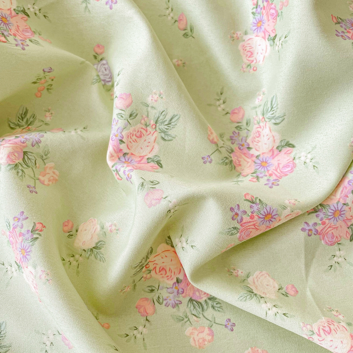 91家纺网 家纺一手货源 找家纺 金泰莱 2025新款木棉双层纱印花床笠 花枝绚烂