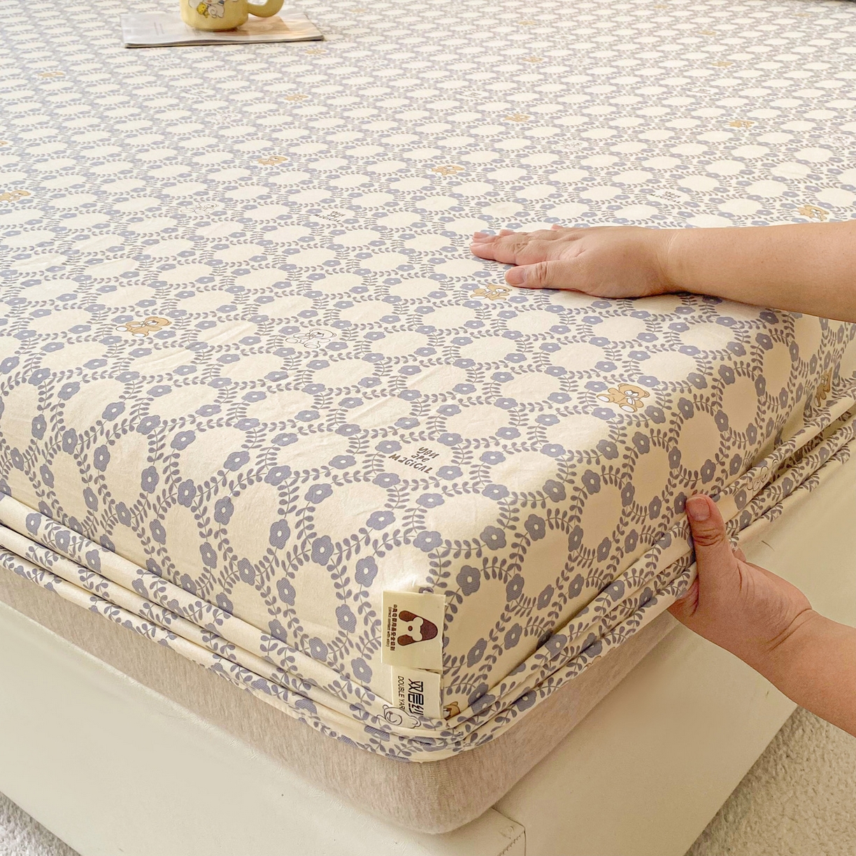 91家纺网 家纺一手货源 找家纺 金泰莱 2025新款木棉双层纱印花床笠 杰西卡