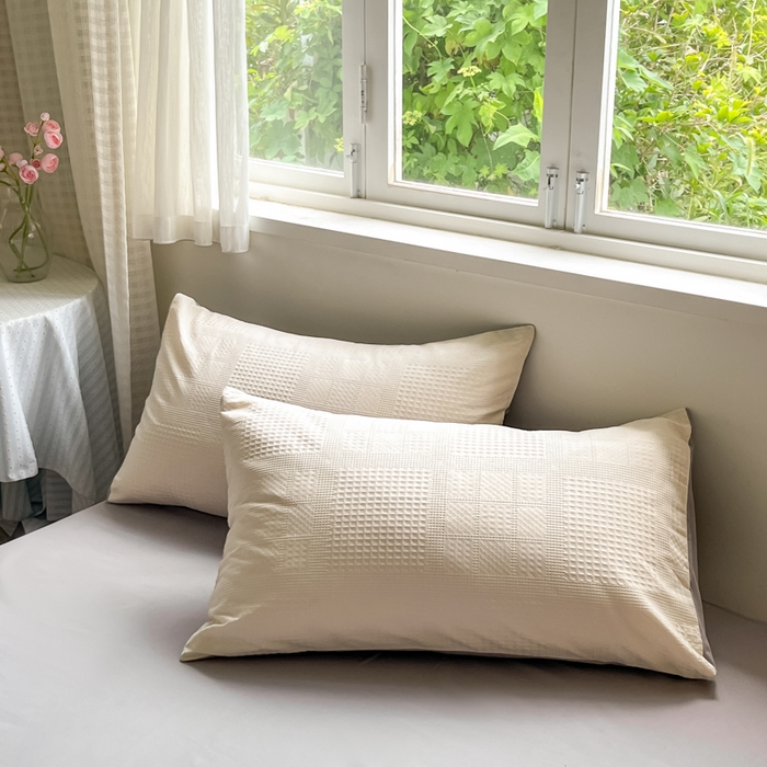 91家纺网 家纺一手货源 找家纺 言一 2025秋冬新品A类60S新疆长绒棉纯棉陶瓷轻磨毛四件套提花全棉床单被套不掉毛2 米月白+山灰