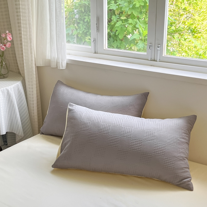 91家纺网 家纺一手货源 找家纺 言一 2025秋冬新品A类60S新疆长绒棉纯棉陶瓷轻磨毛四件套提花全棉床单被套不掉毛2 山灰+奶黄