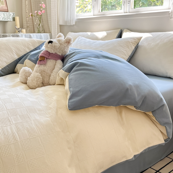 91家纺网 家纺一手货源 找家纺 言一 2025秋冬新品A类60S新疆长绒棉纯棉陶瓷轻磨毛四件套提花全棉床单被套不掉毛2 雅士白+天青蓝