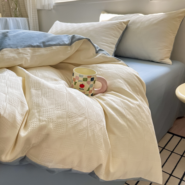 91家纺网 家纺一手货源 找家纺 言一 2025秋冬新品A类60S新疆长绒棉纯棉陶瓷轻磨毛四件套提花全棉床单被套不掉毛2 雅士白+天青蓝