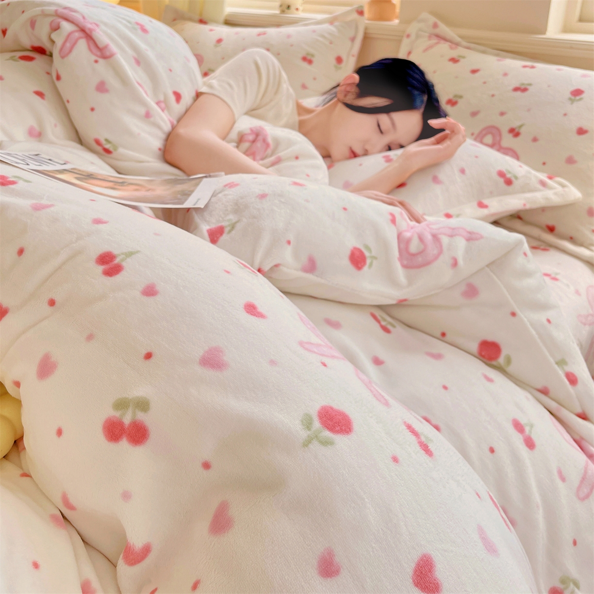 91家纺网 家纺一手货源 找家纺 凯儿2025加厚A类印花牛奶绒单品四件套 樱桃结语