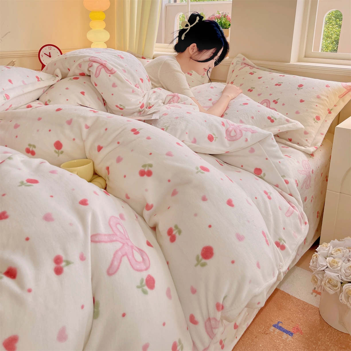 91家纺网 家纺一手货源 找家纺 凯儿2025加厚A类印花牛奶绒单品四件套 樱桃结语